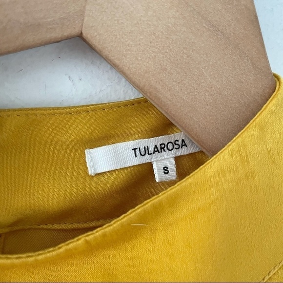 Tularosa Revolve I'm Yours Smocked Waist Top - Picture 9 of 10